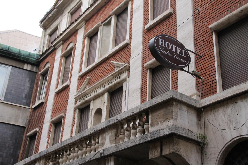 Hotel Giulio Cesare - Milan — Foto 3